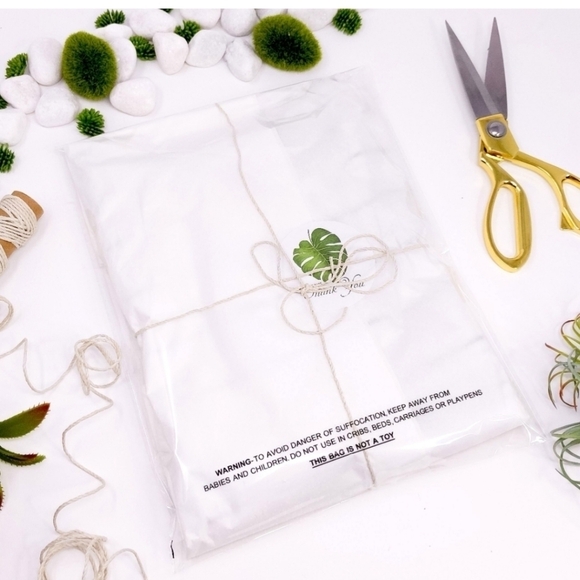 50 PACK- 10X12 CLEAR SUFFICATION WARNING POLY MAILERS - Picture 2 of 4